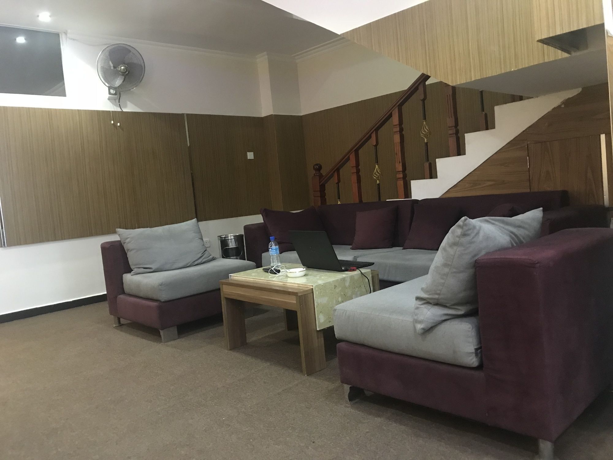 Oyo 112 Al Manaal Residency Otel Kolombo Dış mekan fotoğraf